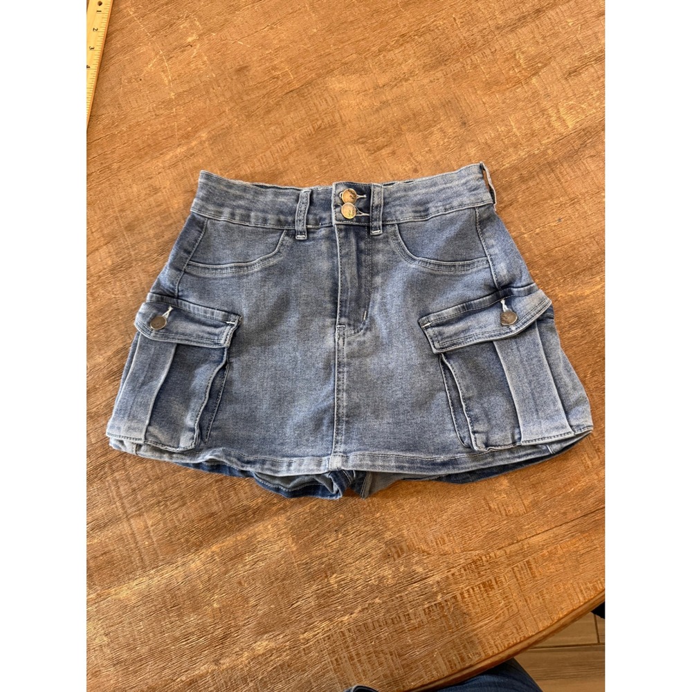 Elleven Y2K Denim Cargo Skort • High Rise Utility Pocket Jean Skirt Shorts • XS